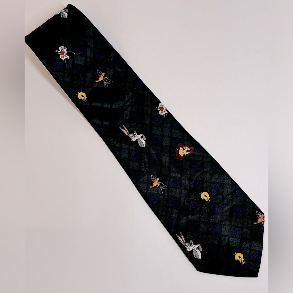 1 Looney Tune Men’s Neck Tie & 1 Tasmanian Devil Men’s Neck Tie